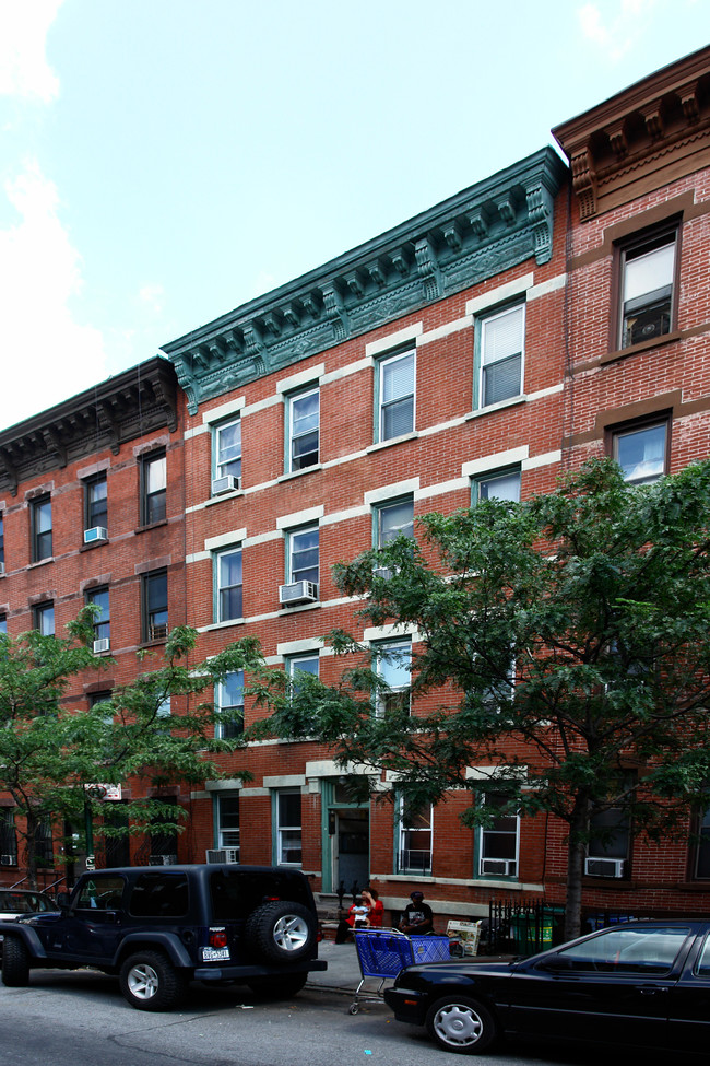 375 13th St in Brooklyn, NY - Building Photo - Building Photo