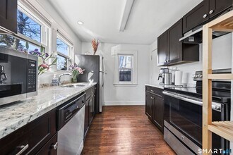 196 Waite St in Hamden, CT - Building Photo - Building Photo