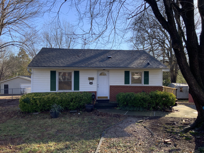 113 Burns Mitchell Dr in Belmont, NC - Building Photo