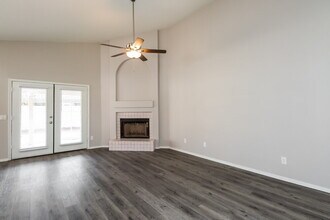 4243 E Balsam Ave in Mesa, AZ - Building Photo - Building Photo