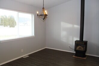 1435 Tara St in Twin Falls, ID - Building Photo - Building Photo