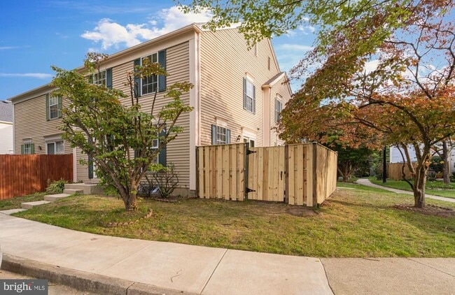 7 Valleyfield Ct in Silver Spring, MD - Building Photo - Building Photo