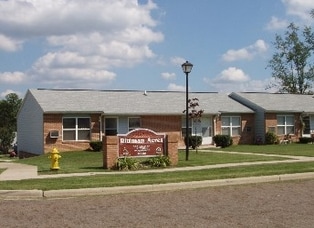 Evergreen Place Apartments in Orrville, OH - Building Photo