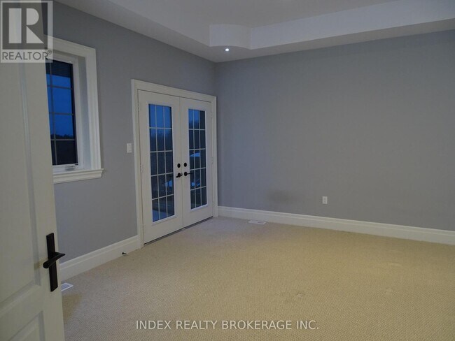 24 Lloyd Sanderson Dr in Brampton, ON - Building Photo - Building Photo