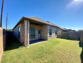 7043 Coneflower Creek Ct in Katy, TX - Foto de edificio - Building Photo