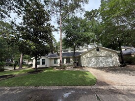 2 Bayleaf Ln in Spring, TX - Building Photo