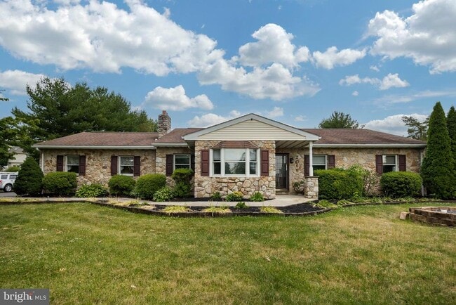 property at 2066 Bridge Rd