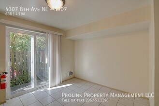 4307 8th Ave NE in Seattle, WA - Building Photo - Building Photo