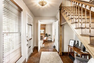 434 E New York St in Indianapolis, IN - Building Photo - Building Photo