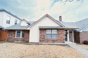 1901 Wyatt Dr in Garland, TX - Building Photo
