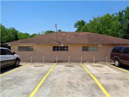 Sunnyside Gardens in Houston, TX - Building Photo