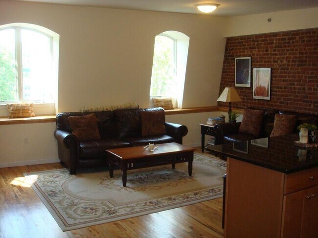 property at 122 Main St