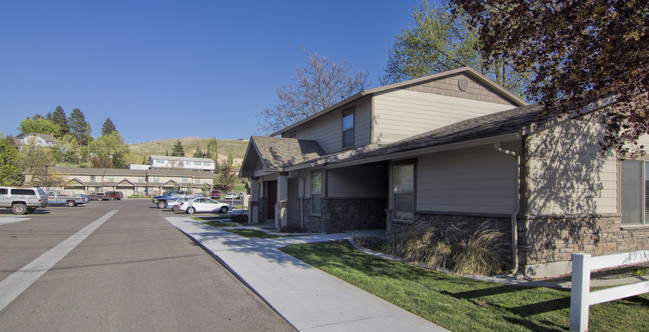 Payette Townhomes in Payette, ID - Building Photo - Building Photo