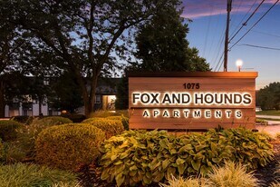 Fox and Hounds Apartments