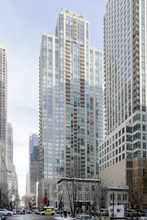 The Pinnacle in Chicago, IL - Building Photo - Building Photo