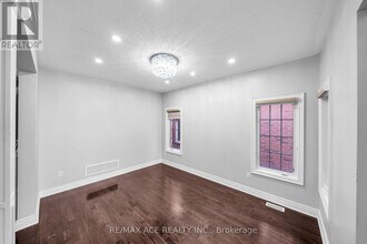 1337 Woodstream Ave in Oshawa, ON - Building Photo - Building Photo