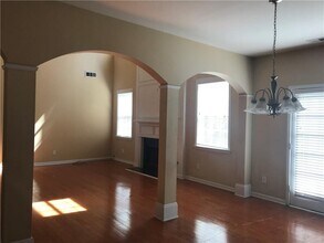 729 Castlebottom Dr SE in Lawrenceville, GA - Building Photo - Building Photo