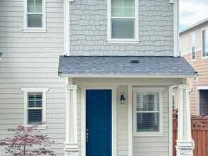 13123 192nd Ave E in Bonney Lake, WA - Building Photo - Building Photo