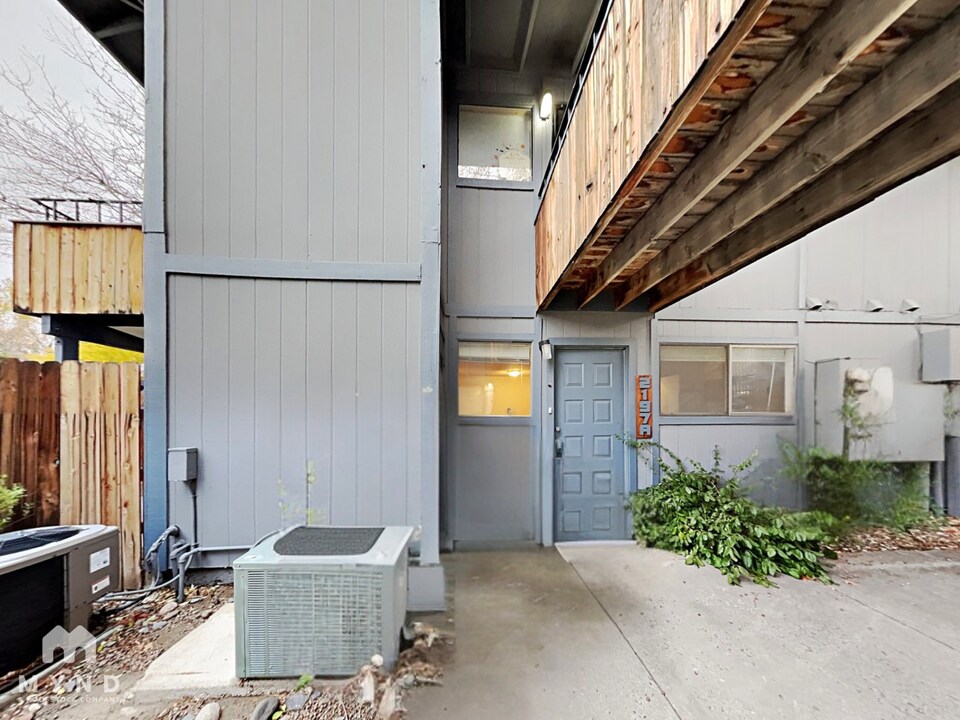 2197 Kietzke Ln in Reno, NV - Building Photo