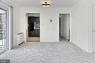 4116 Mangalore Dr in Annandale, VA - Building Photo - Building Photo