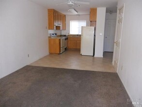 420 Montezuma St, Unit D in Rio Vista, CA - Building Photo - Building Photo