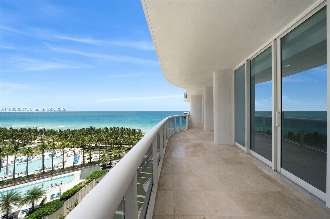 9601 Collins Ave, Unit 1002 in Bal Harbour, FL - Building Photo