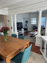 96 Grove St in Montclair, NJ - Building Photo - Building Photo