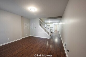 1437 S East St in Indianapolis, IN - Foto de edificio - Building Photo