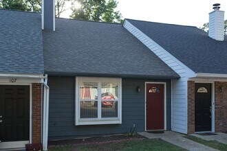 105 Whetherbine Way W in Tallahassee, FL - Building Photo - Building Photo