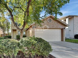 8319 Tavern Pt in San Antonio, TX - Building Photo