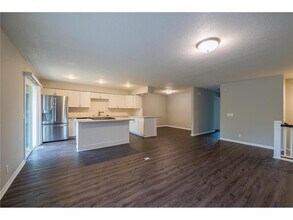 5590 Timber Ln in Shorewood, MN - Foto de edificio - Building Photo