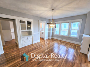 98 Irving St, Unit 1 in Waltham, MA - Building Photo - Building Photo