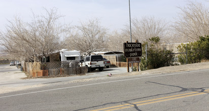 2100 Soap Mine Rd in Barstow, CA - Building Photo - Building Photo