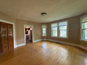 719 Edmund Ave W in St. Paul, MN - Building Photo - Building Photo