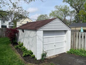 341 S Roys Ave in Columbus, OH - Building Photo - Building Photo