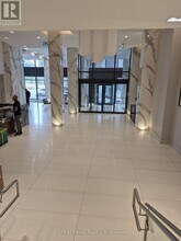20-320 Shore Breeze Dr in Toronto, ON - Building Photo - Building Photo