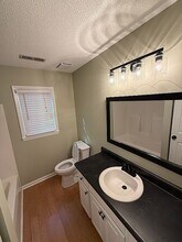 7303 Flintrock Ct in Wilmington, NC - Foto de edificio - Building Photo