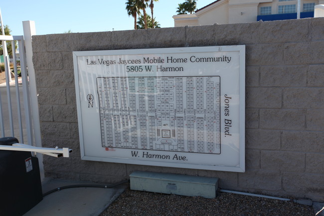 Jaycee's Senior Community Park in Las Vegas, NV - Foto de edificio - Other