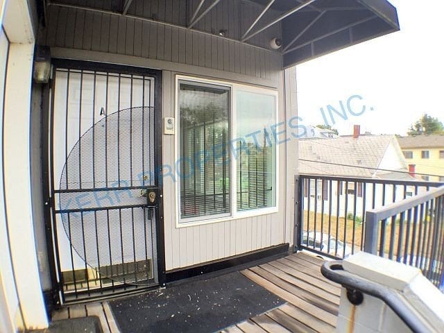 property at 919 SE 44th Ave