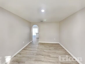 2280 Kingscrest Cir in Apopka, FL - Building Photo - Building Photo