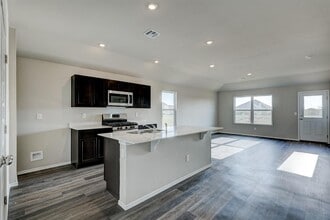 11832 KAMERON Wy in Yukon, OK - Building Photo - Building Photo