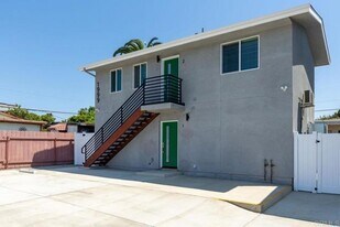 1999 Westinghouse St in San Diego, CA - Building Photo