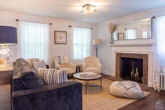 426 Spook Rock Rd in Hudson, NY - Building Photo - Building Photo