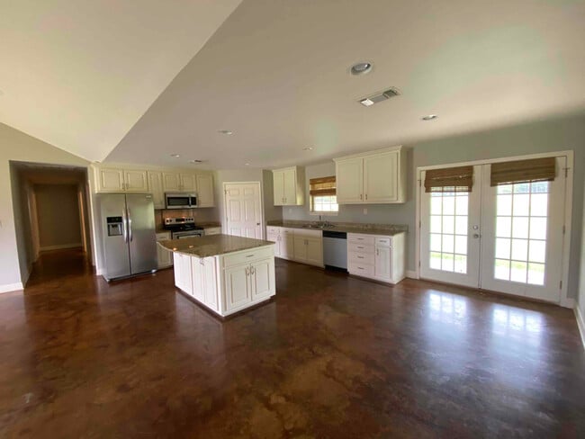 7795 MS-584 in Osyka, MS - Building Photo - Building Photo
