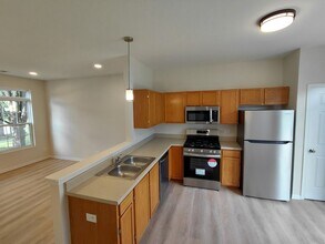 7214 Bradley Dr in Plainfield, IL - Building Photo - Building Photo