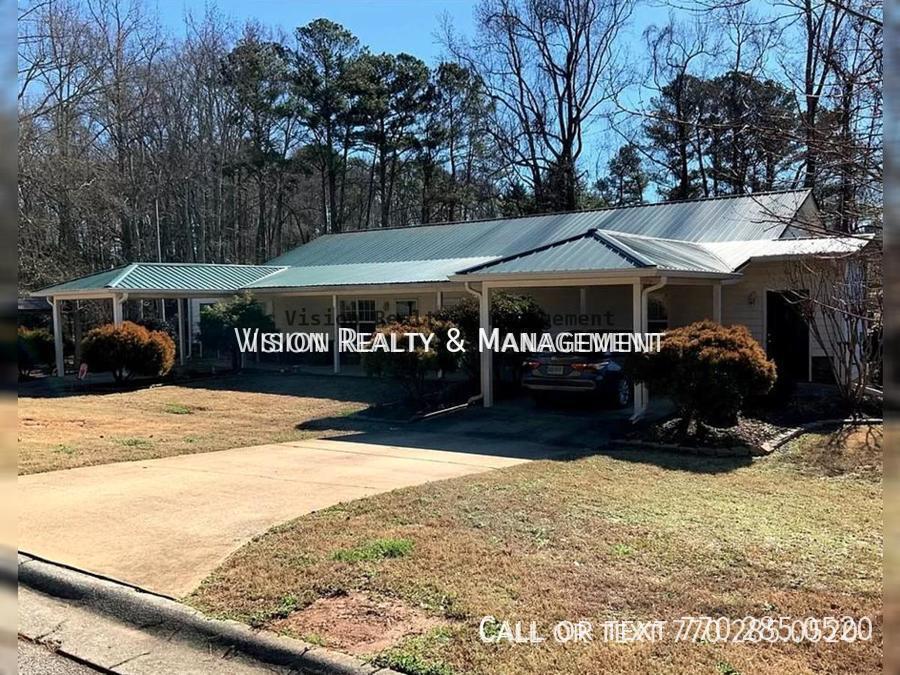 123 Kaiser St in Bremen, GA - Building Photo