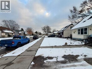 1317 Rankin Ave in Windsor, ON - Building Photo - Building Photo