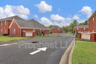 840 Barrington Woods Cove in Southaven, MS - Building Photo - Building Photo