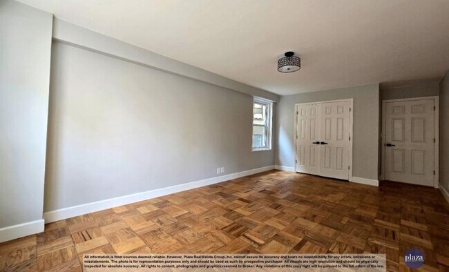 370 E 76th St in New York, NY - Building Photo - Building Photo