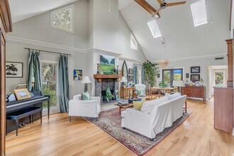 209 Station 17 St in Sullivans Island, SC - Building Photo - Building Photo